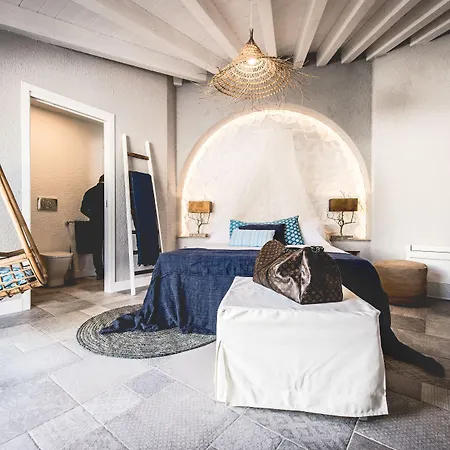 Boutique Capo Blu Santa Margherita di Pula