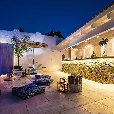 فندق Boutique Capo Blu 3*