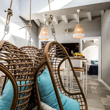 Boutique Capo Blu Santa Margherita di Pula