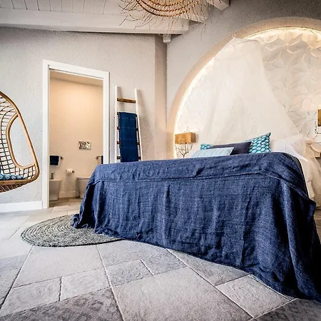 Boutique Capo Blu 3*