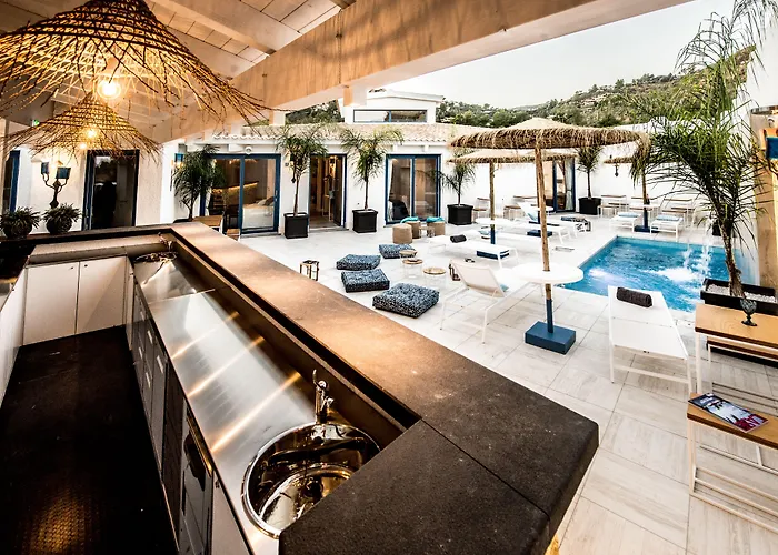 Boutique Capo Blu 3*